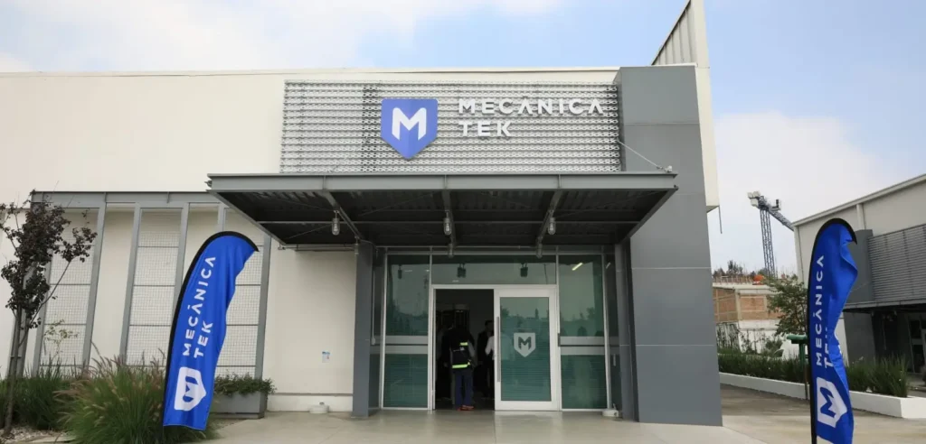 FEMSA inaugura Taller Central de Mecánica Tek en CDMX