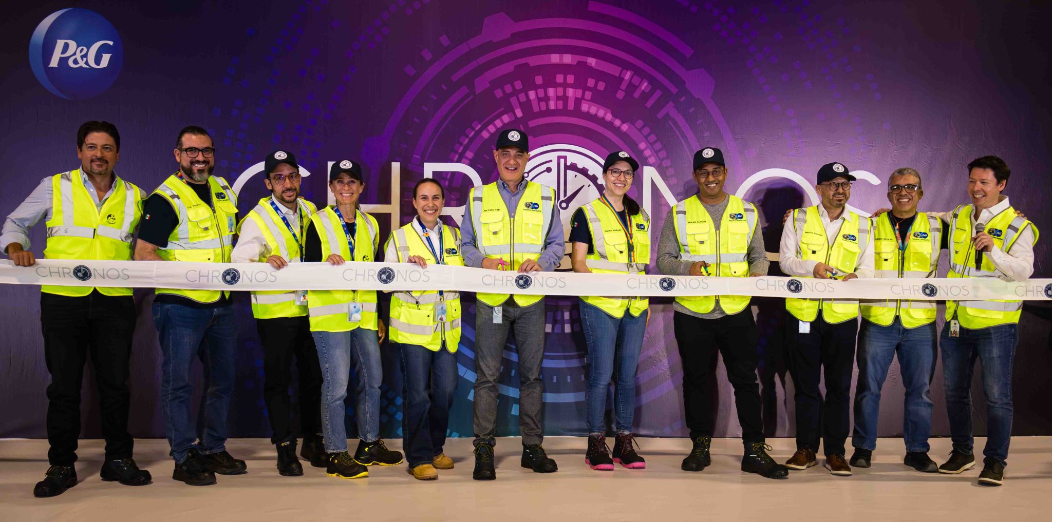 P&G inaugura Chronos, su centro logístico más avanzado en México ...
